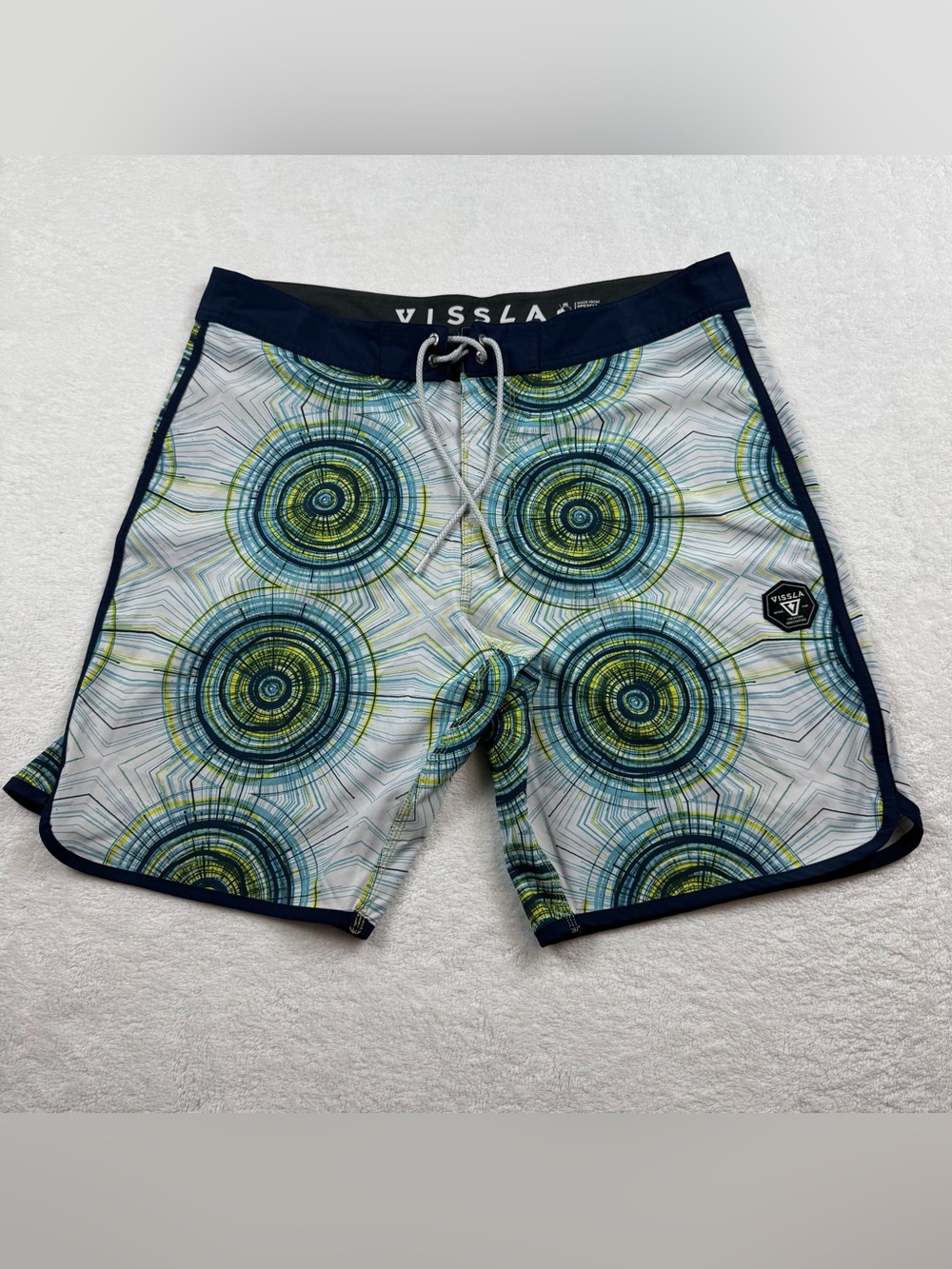 Vissla board shorts men’s 36 geometric multicolor upcycle coconut poly stretch